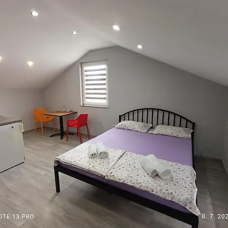 Apartmani Kula2 *